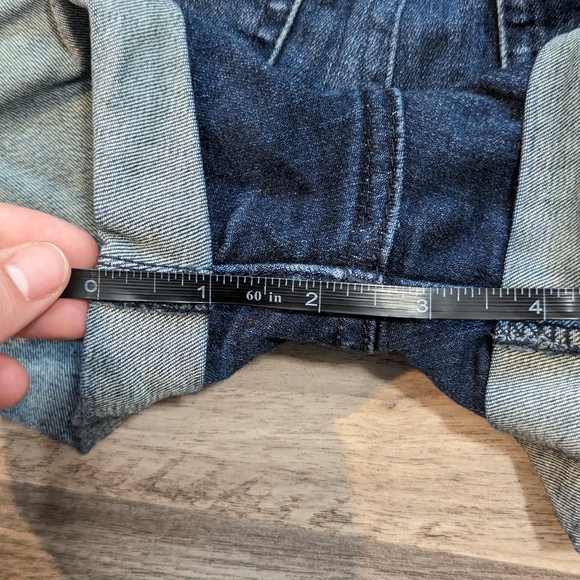 EXPRESS Low Rise Shorts - Picture 6 of 7